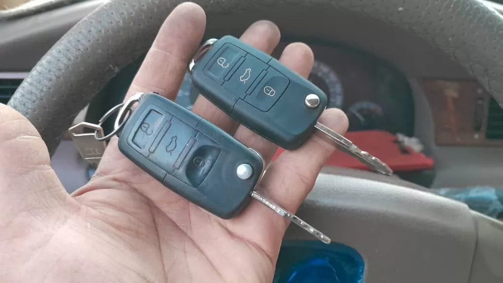 Making remote control and spare key Samand model 93