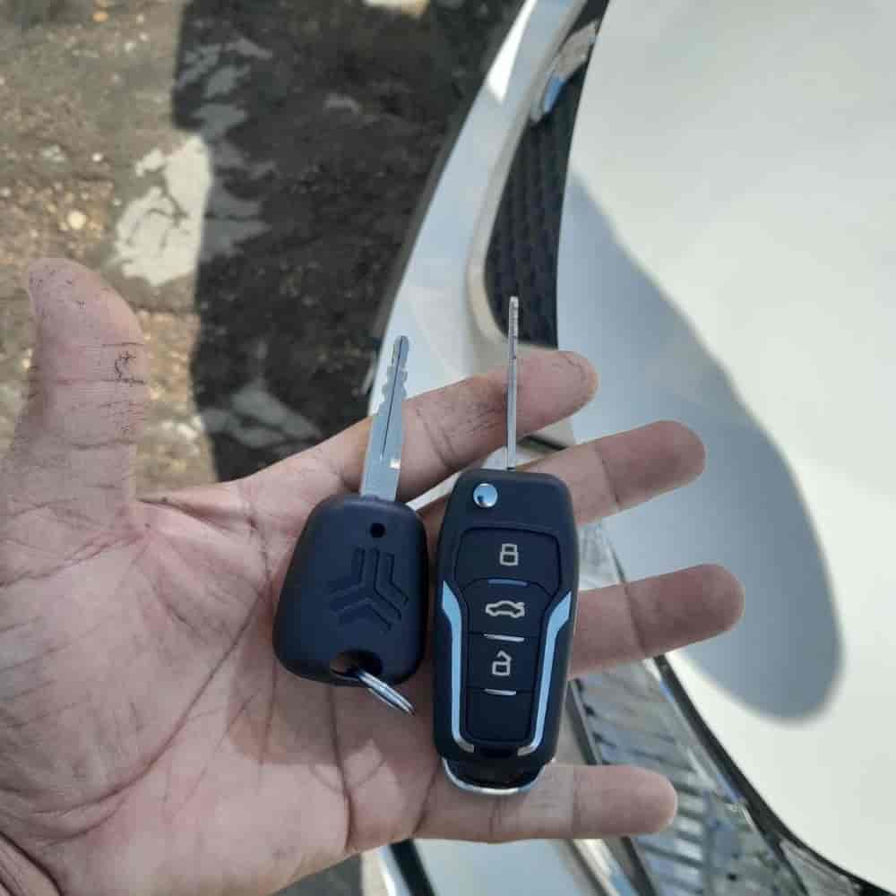 ساخت کلید ریموت و فعال سازی چیپ ریموت ساینا اس