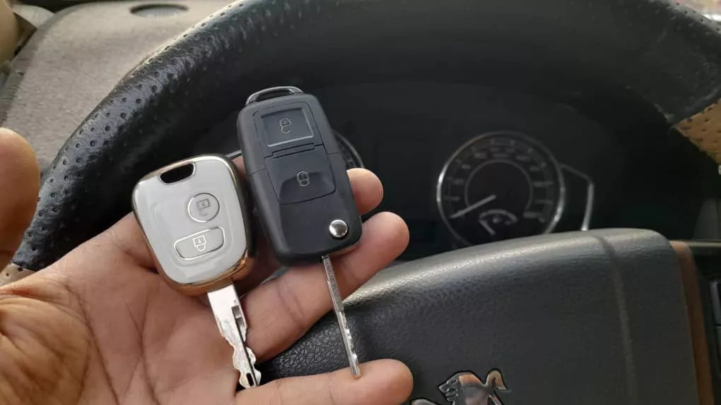 Making Peugeot folding remote and spare key Making Peugeot folding remote and spare key
